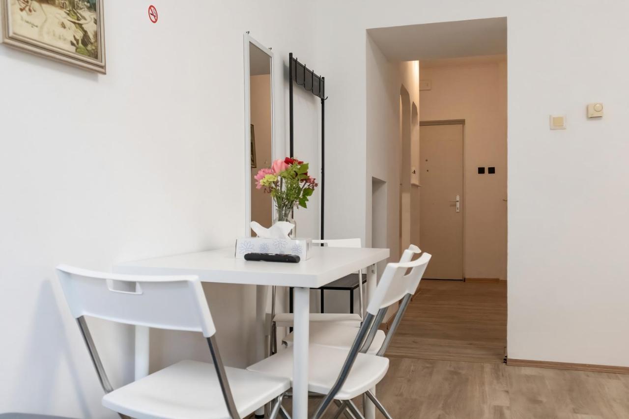Apartamento Spacious & Pleasent 2br Apt. Near Milenium Tower *