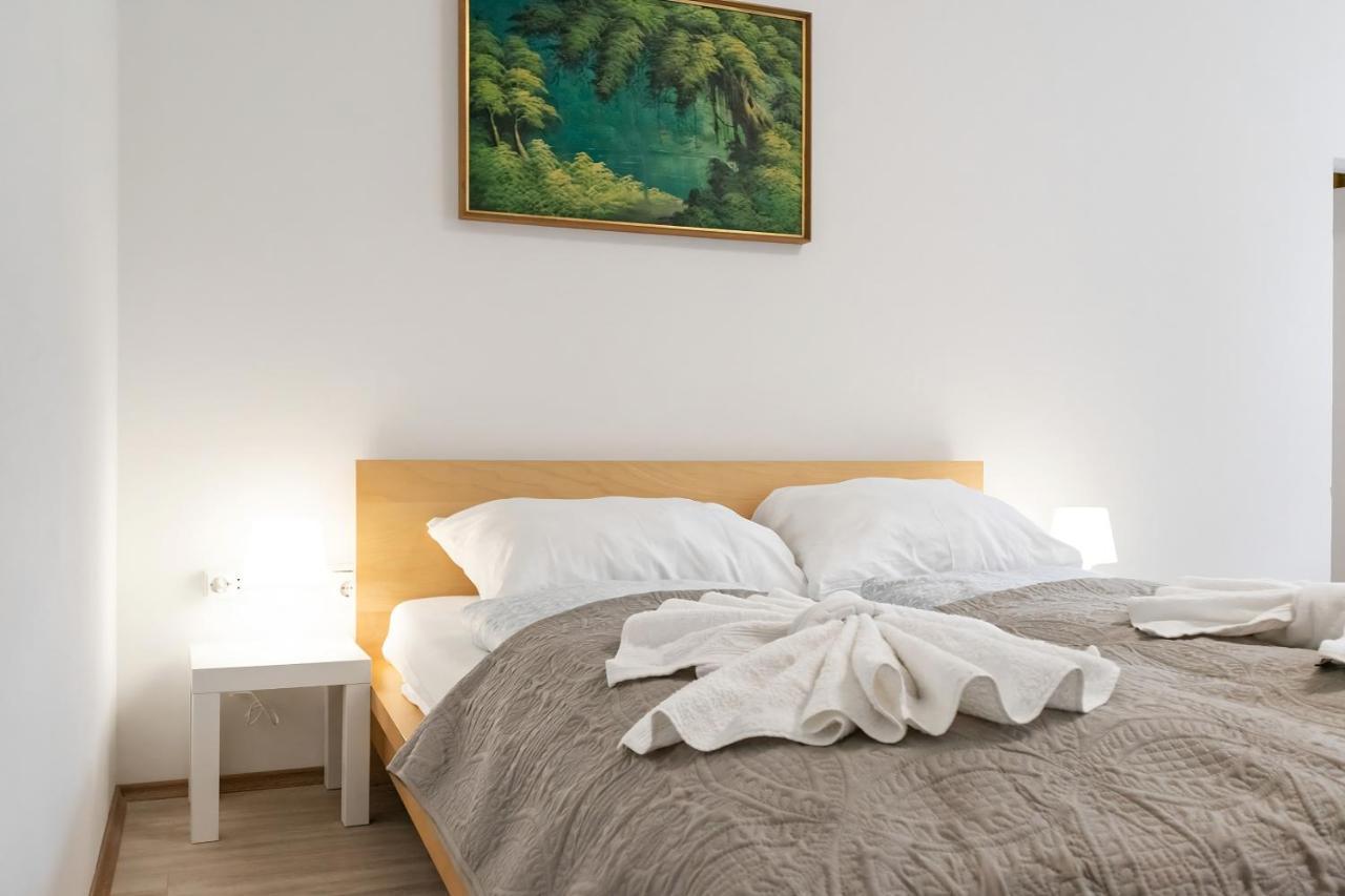 Apartamento Spacious & Pleasent 2br Apt. Near Milenium Tower Viena